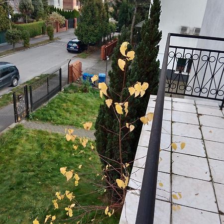 La Madriguera Bed and Breakfast Raszyn Exteriör bild