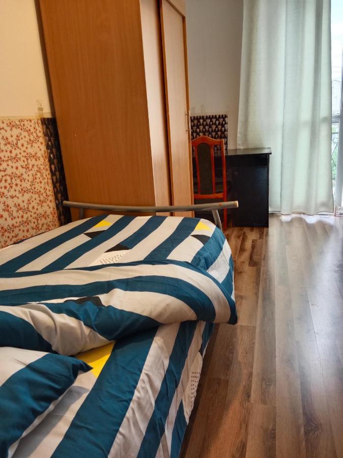 La Madriguera Bed and Breakfast Raszyn Exteriör bild